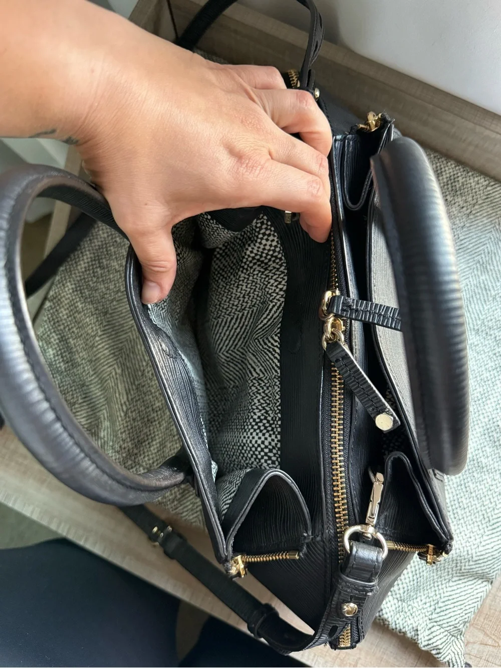 Rebecca Minkoff “Perry”, Black Structured Leather Satchel Handbag - Women Bags